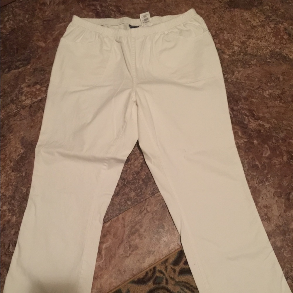 White plus size pants